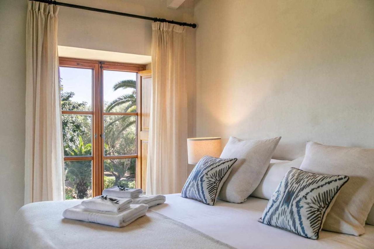 Premier Villa Rental In Mallorca Es Barranc Vell Portol Exterior photo